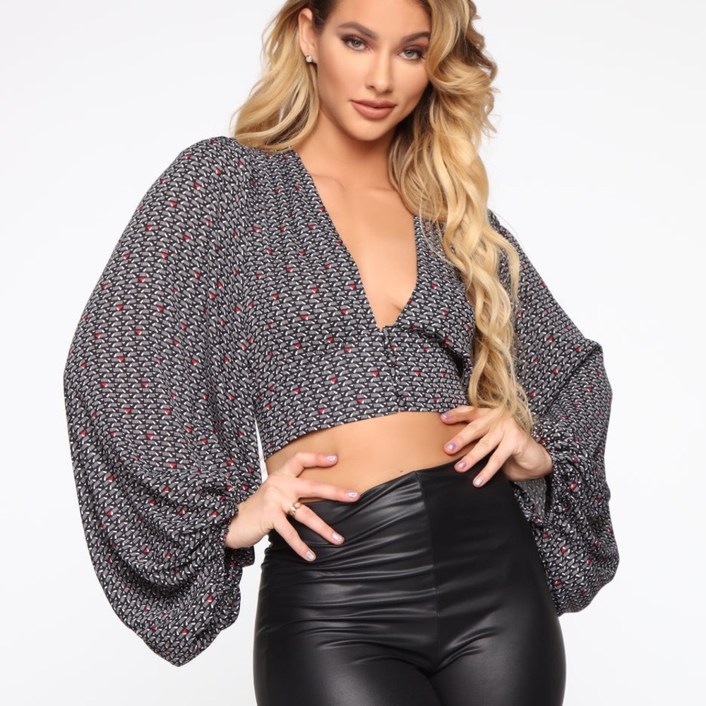 Fashion Nova Leaves Me Wanting More Top Small